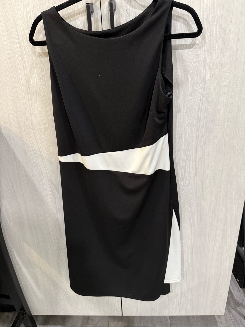 Vintage ALFRED SUNG Black and White Sleeveless Dress